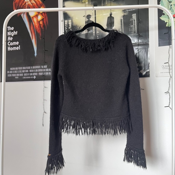 90s Vintage Fringe Trim Knit Sweater - Picture 6 of 6